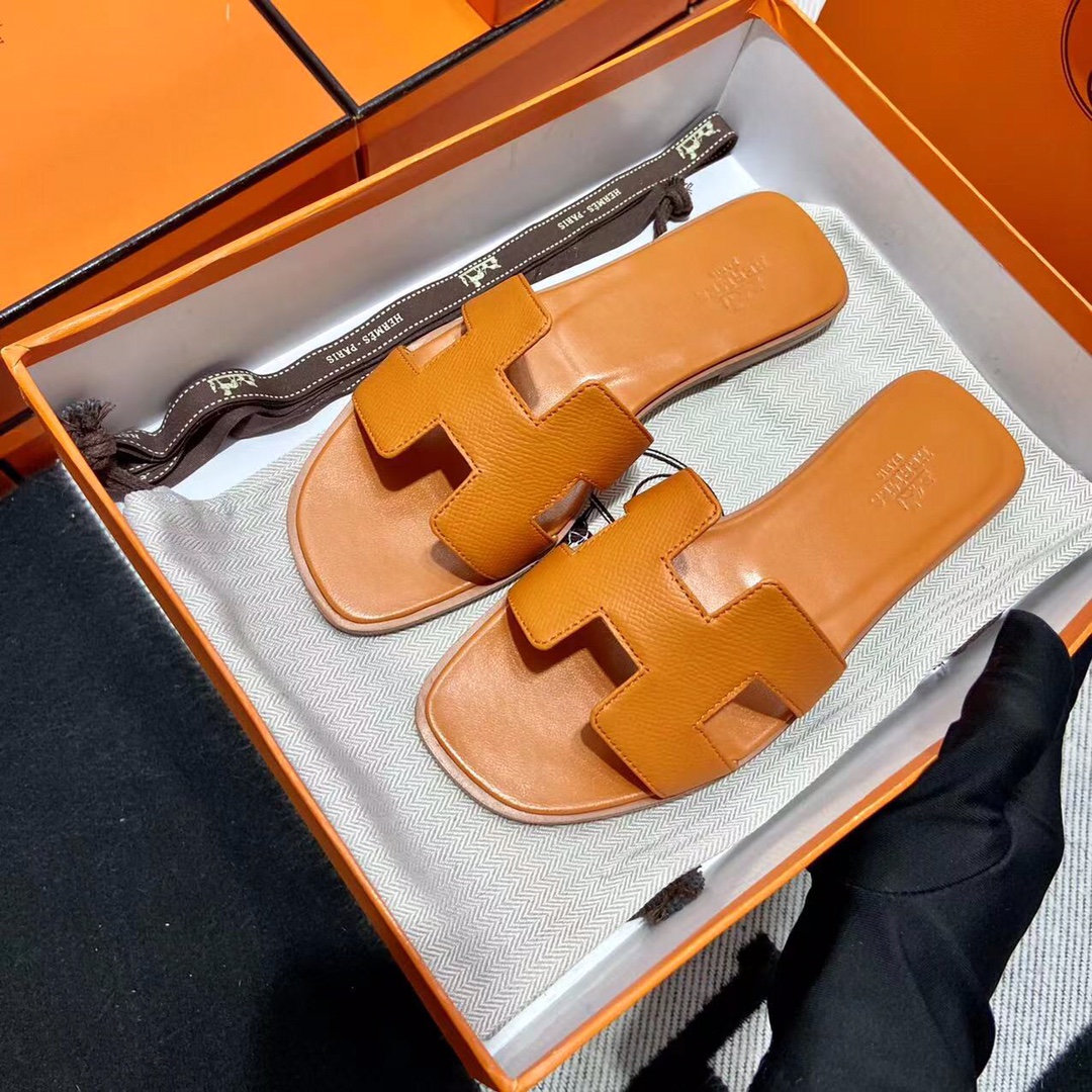 에르메스 올수공 오란 슬리퍼 샌들 앱송 139